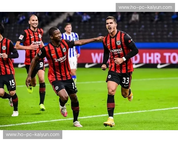 斯特罗vs奥勒松：北欧足球的冰与火之歌